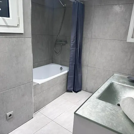 Port View By Hello Homes