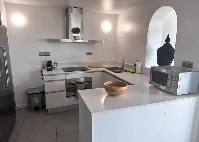 Port View By Hello Homes